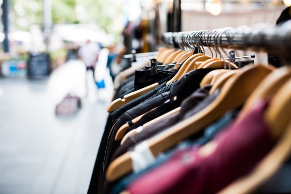 Eko moda - dlaczego warto kupować ubrania z drugiej ręki?